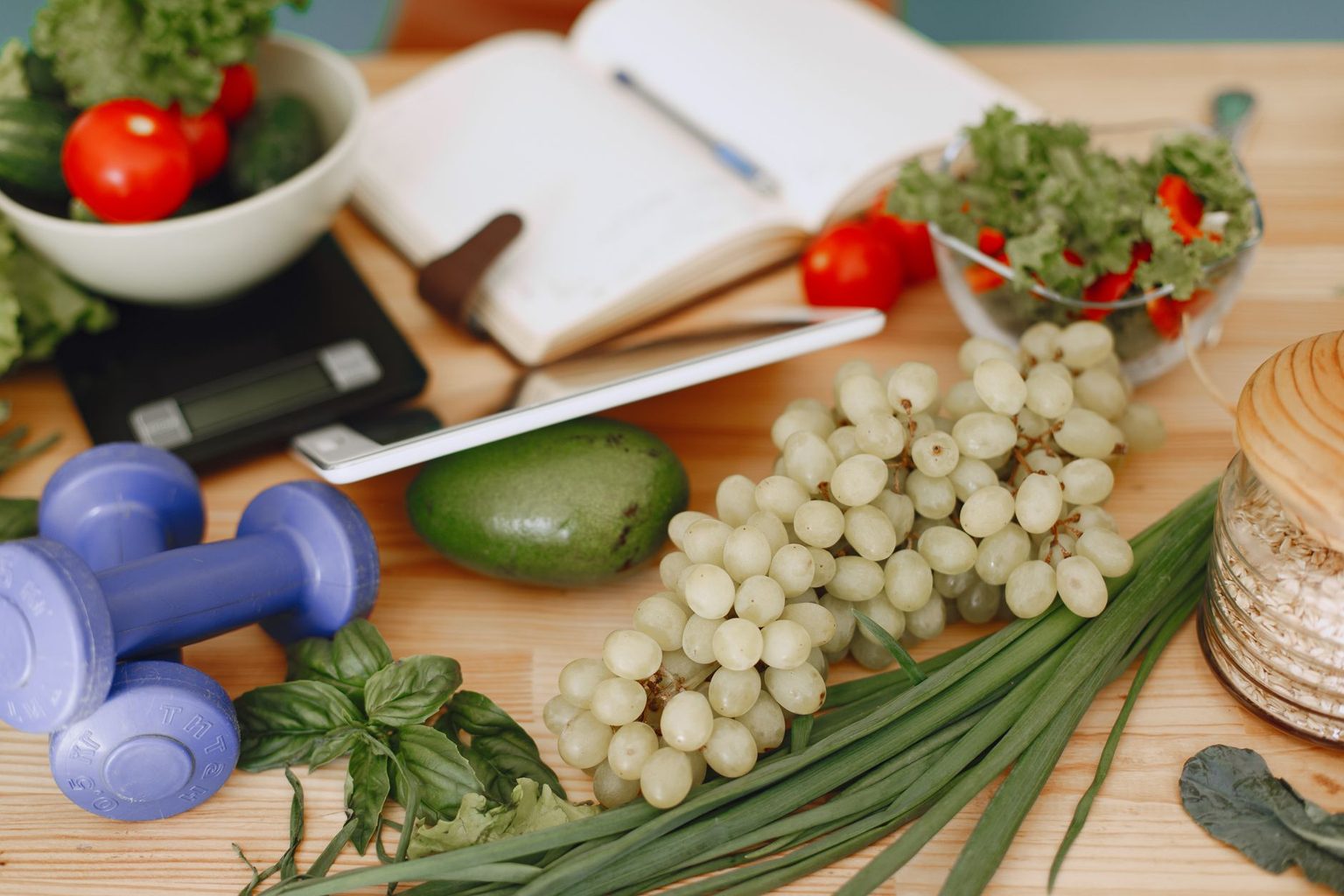 New Peer-Reviewed Research Confirms App Engagement as a Key Predictor of Weight Loss Success